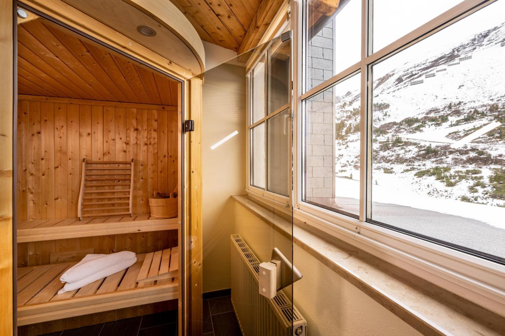 Alphatauern Health Resort - Adults Only 15 Plus 오베르타우에른 외부 사진