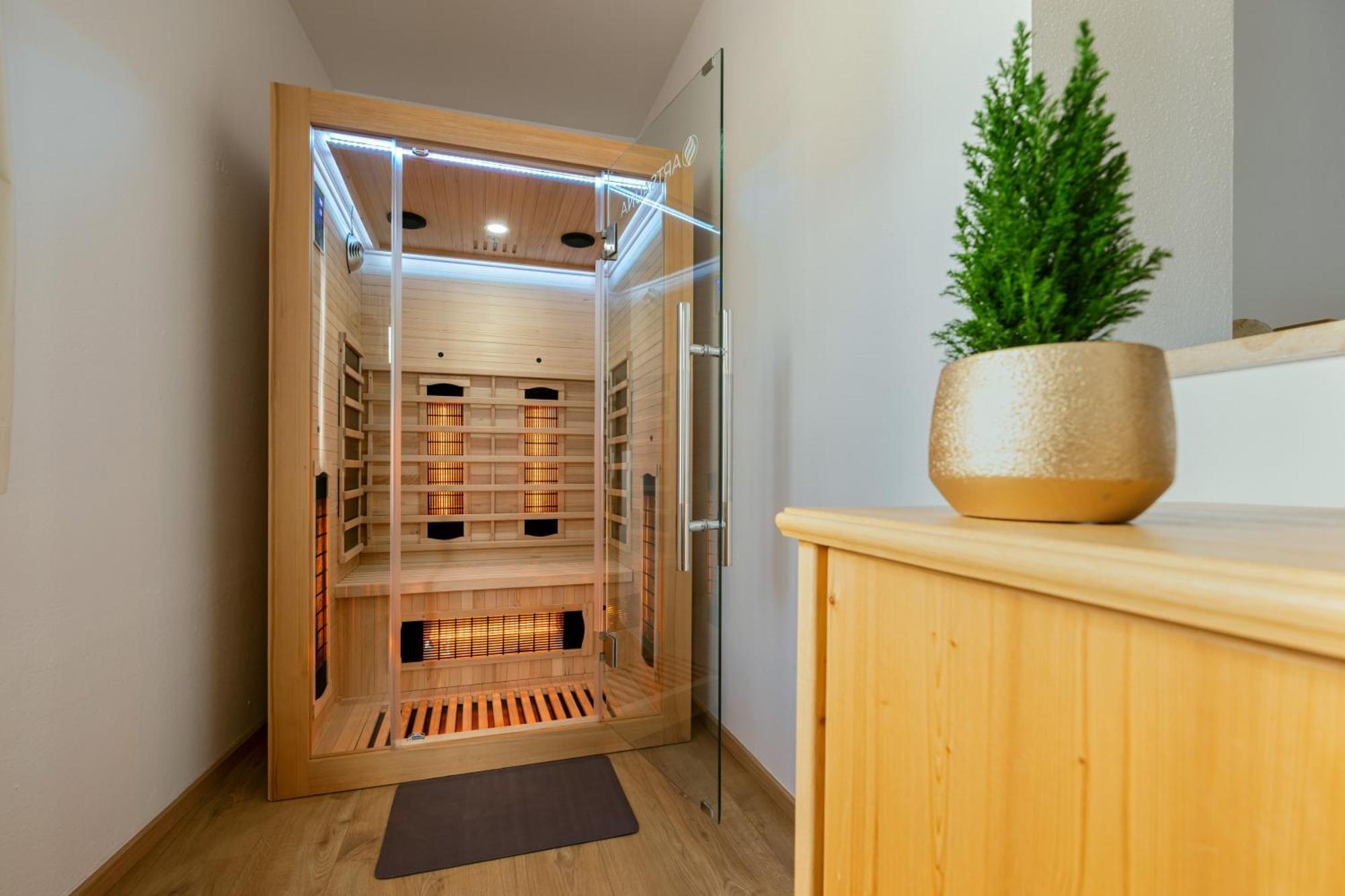 Alphatauern Health Resort - Adults Only 15 Plus 오베르타우에른 외부 사진